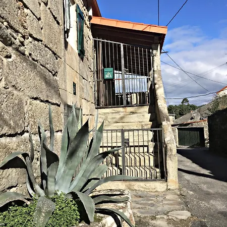 La Casita De Piedra Apartment *